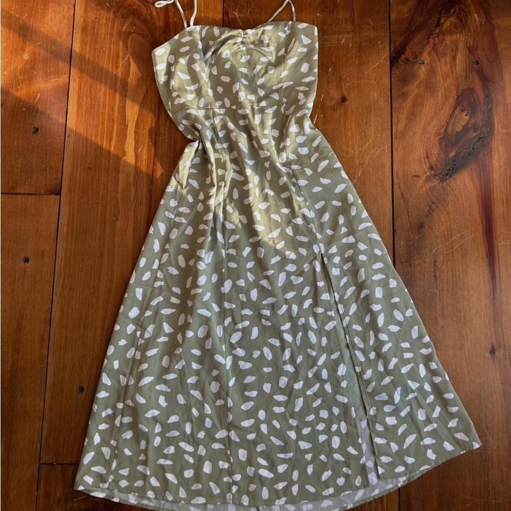 Lulus Party in Paris Sage Green Print Tie-Strap Midi